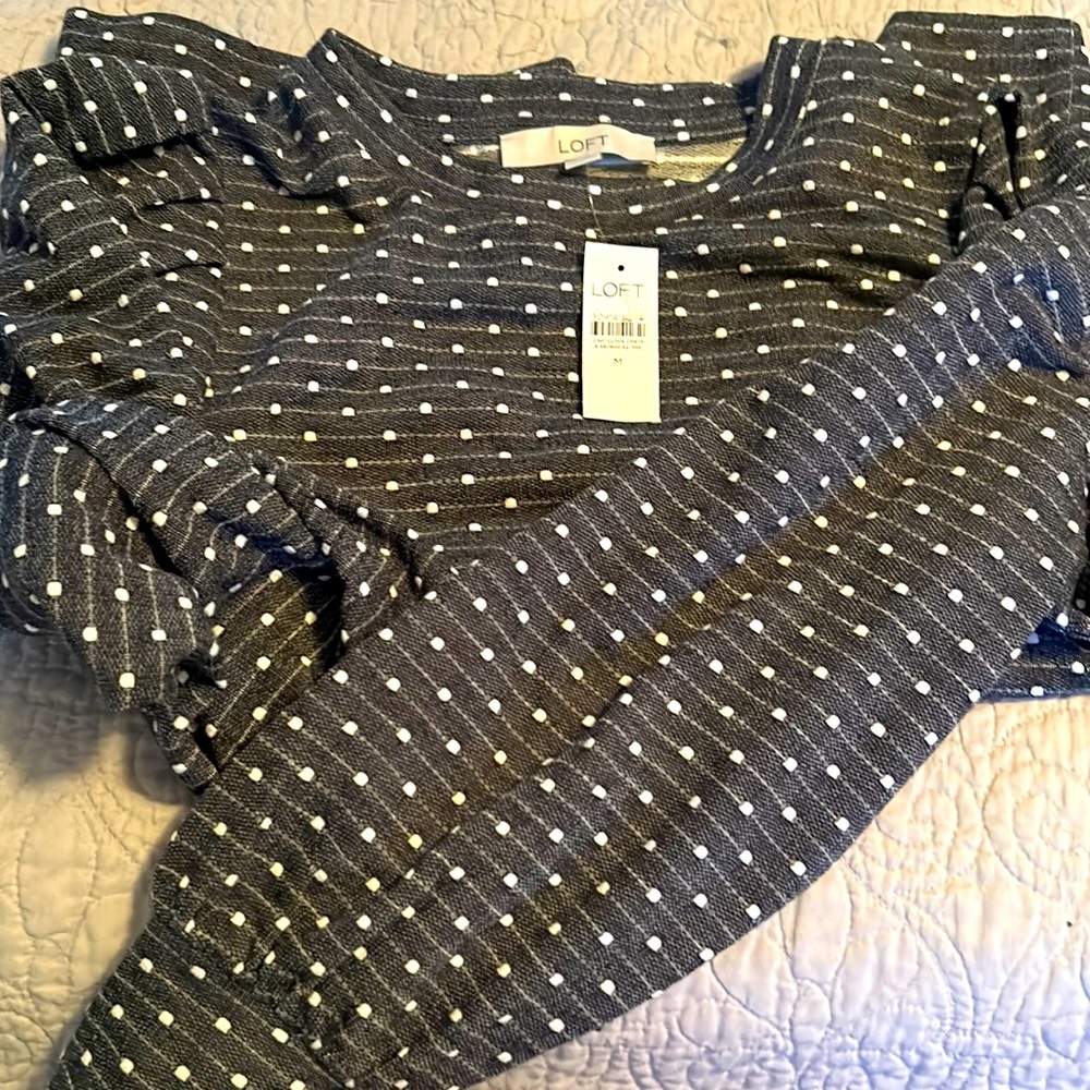 NWT. Loft blouse. Medium.